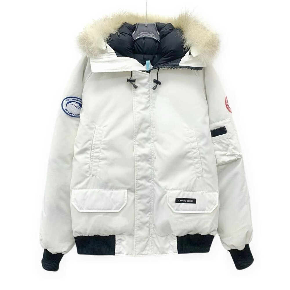 Canada Goose Chilliwack Series White Logo Patch Hooded Fur-Trim Long-Sleeve Down
